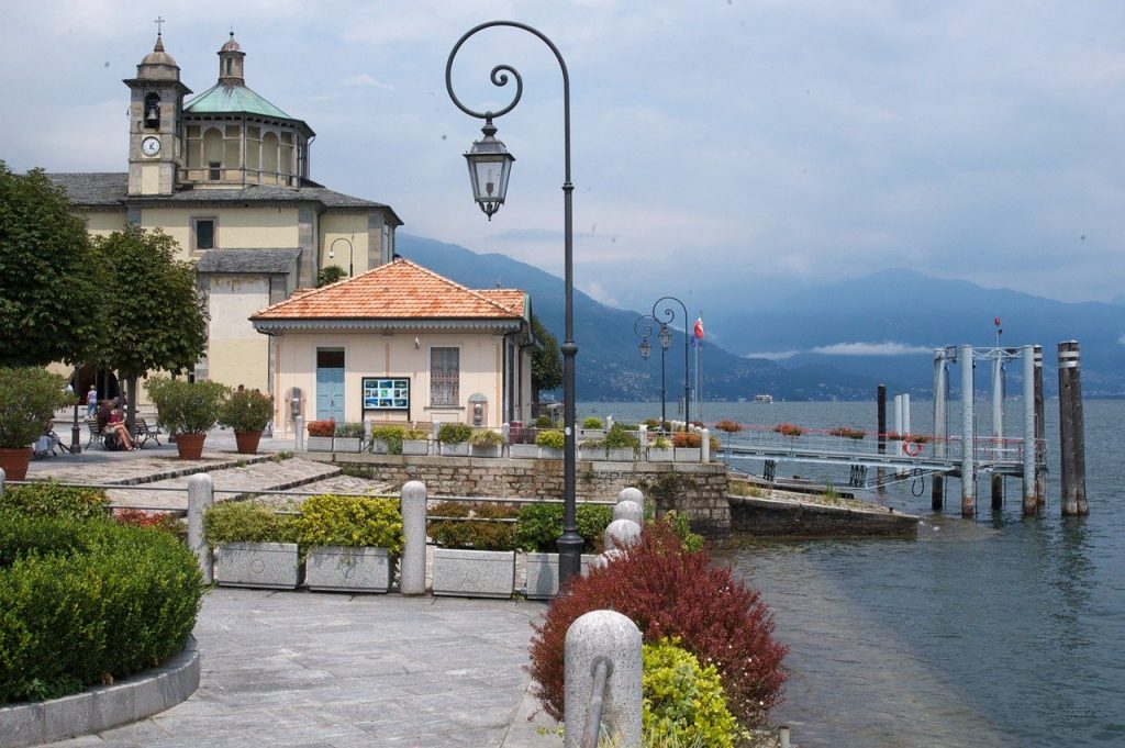 Cernobbio lago de como