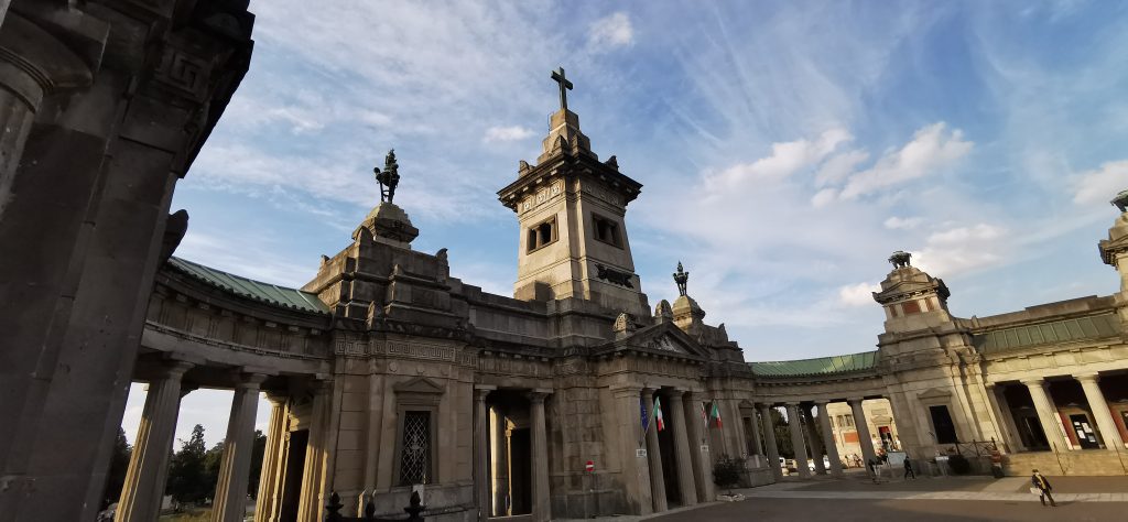 cementerio maggiore milan