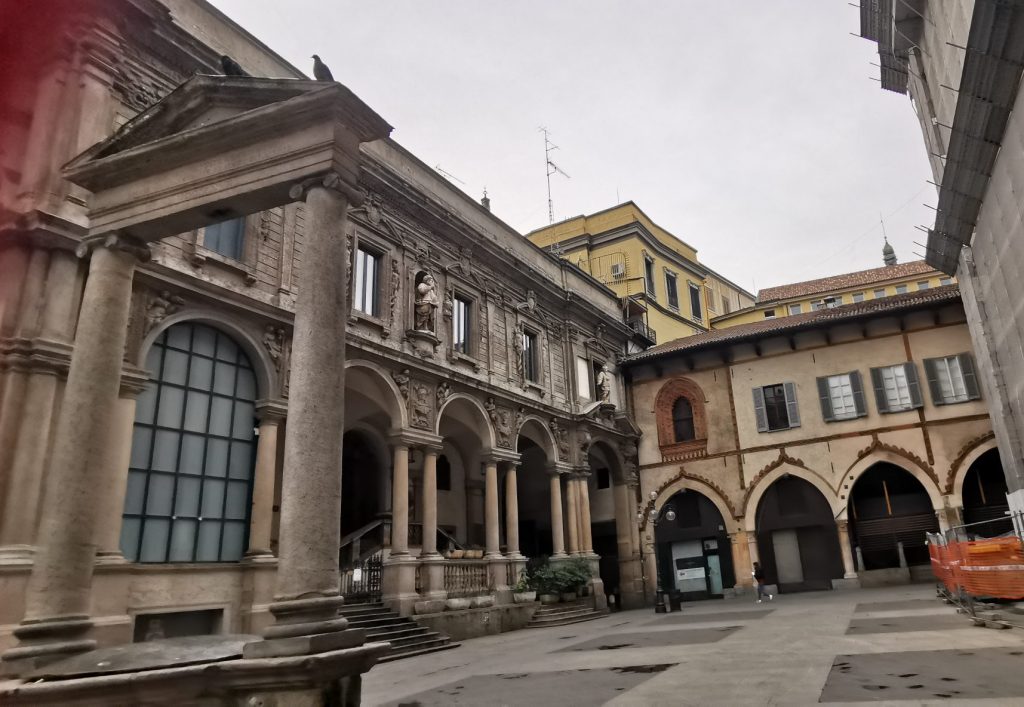 piazza mercanti milano