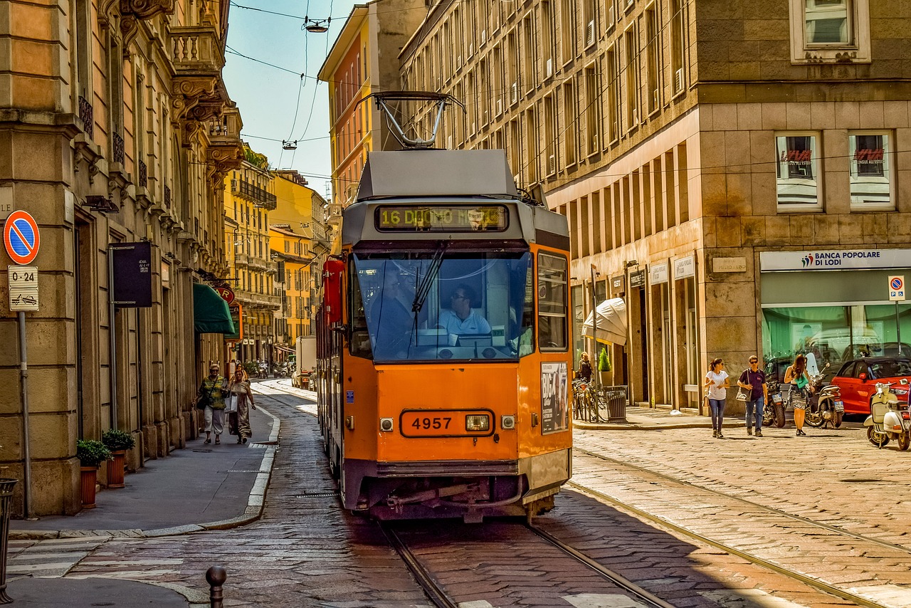 Metro, tranvías y autobuses en Milán: todo lo que necesitas saber
