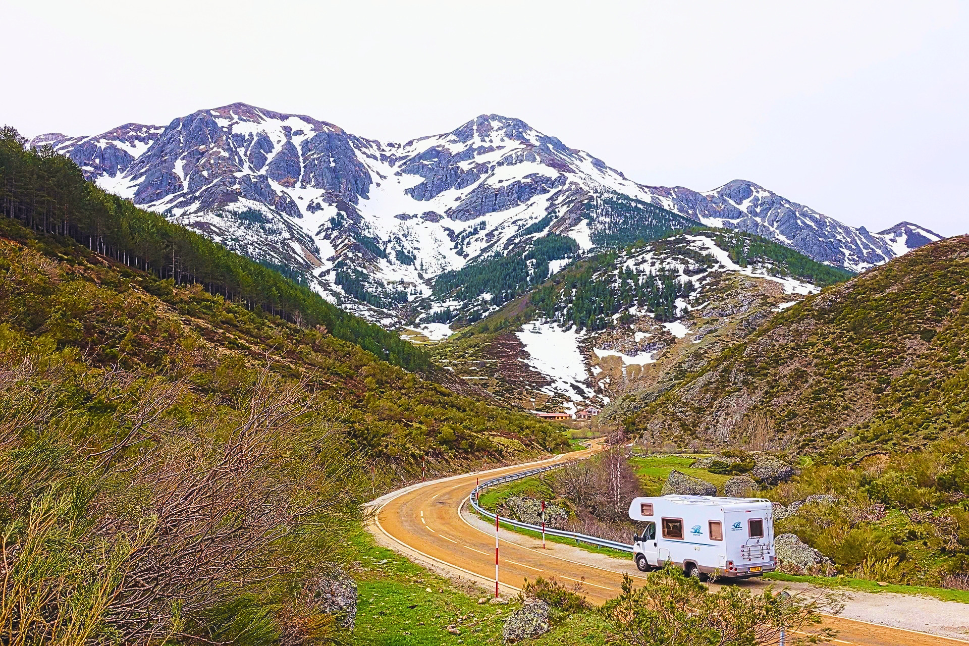 De Madrid a Milán por tierra: dos rutas increíbles para viajar en autocaravana